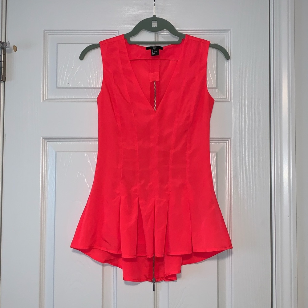 H&M neon colored top
